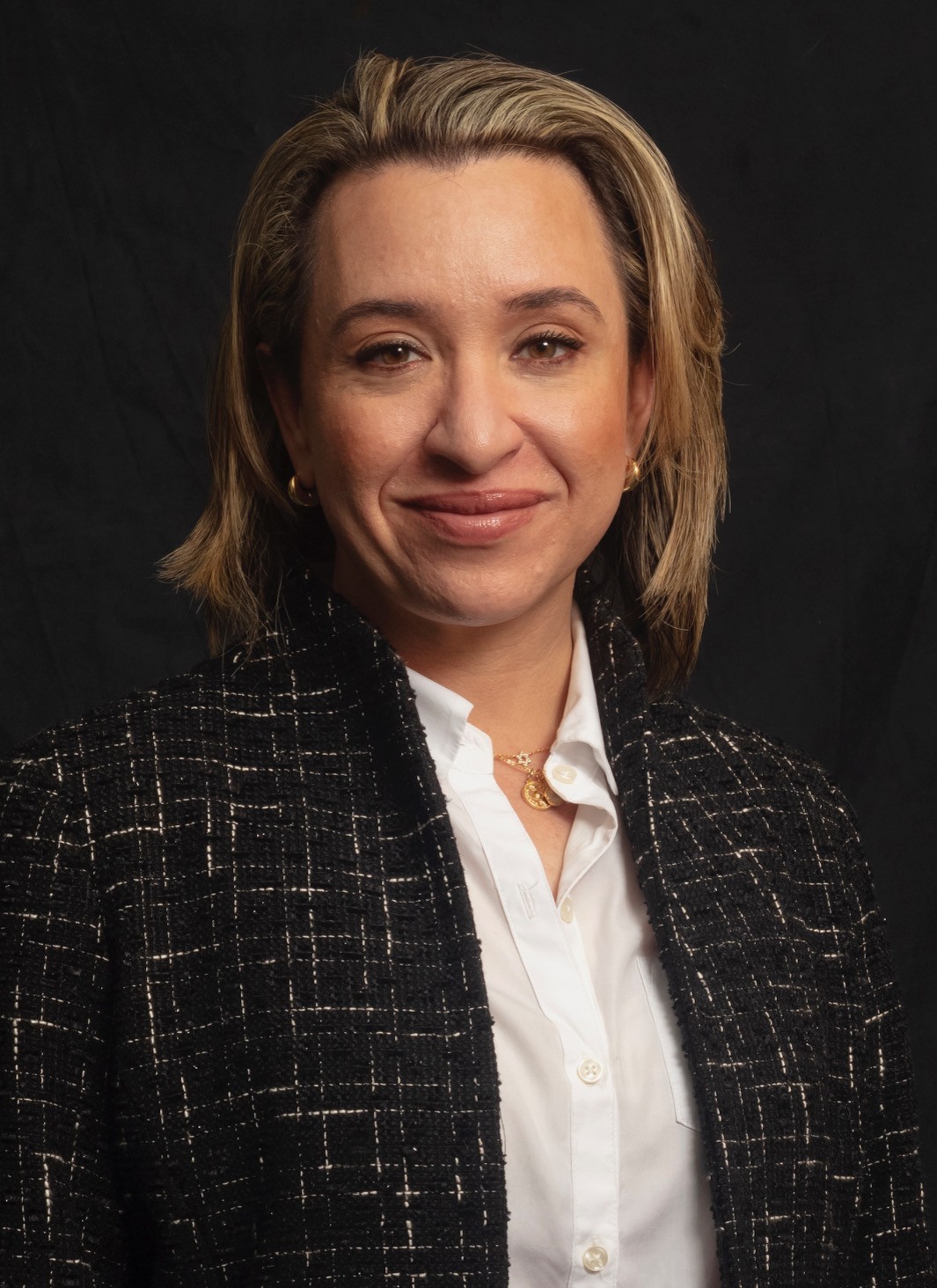 Headshot of Myrna Y. Vaca