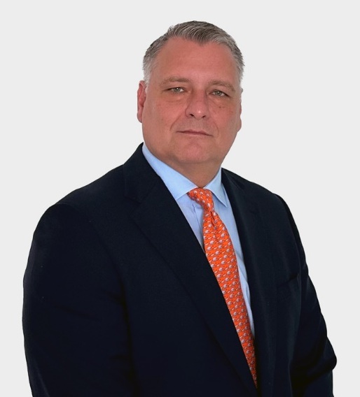 Headshot of Ramon “Ray” de Legorburu